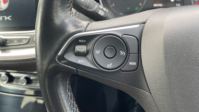 Vauxhall Grandland X 1.2 Turbo SRi Nav 5dr Petrol Hatchback